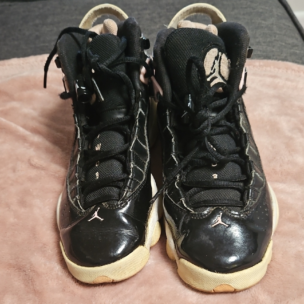 Jordan Women's Black and Cream/Pink Sneakers